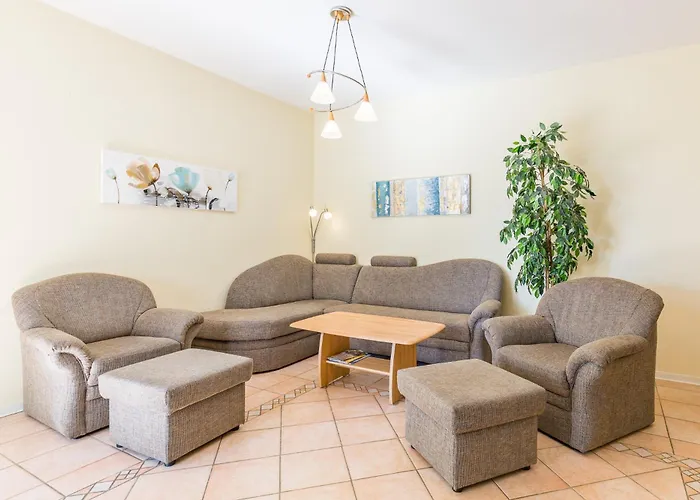 Augusta, 02 Apartman *